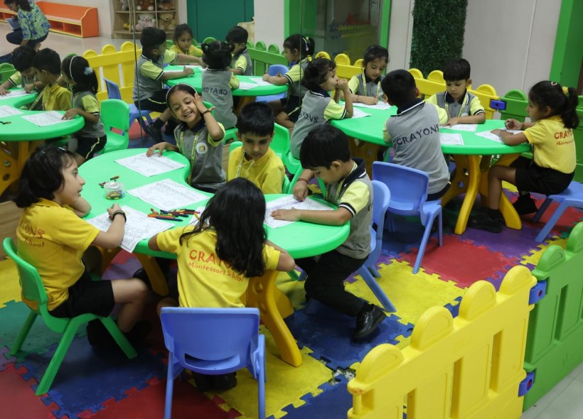 Kids interacting and making new friends at Crayons Montessori Play School, the best Play School in Ranchi | Learning Friendship | Kids Interaction | Fun and Learn